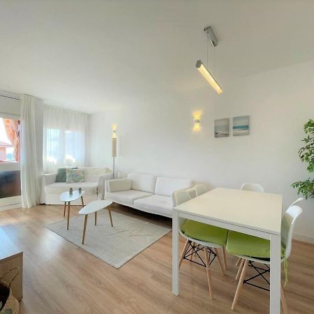 Apartamento Con Piscina Y Gran Terraza Con Vistas - Muy Cerca De La Playa, El Centro Y La Estacion Leilighet Vilassar De Mar Eksteriør bilde