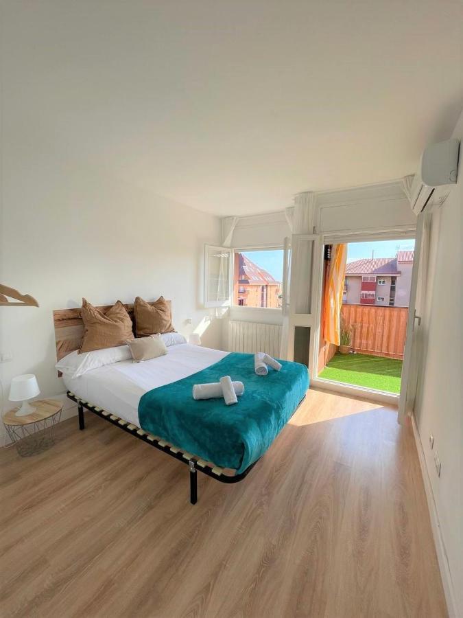 Apartamento Con Piscina Y Gran Terraza Con Vistas - Muy Cerca De La Playa, El Centro Y La Estacion Leilighet Vilassar De Mar Eksteriør bilde