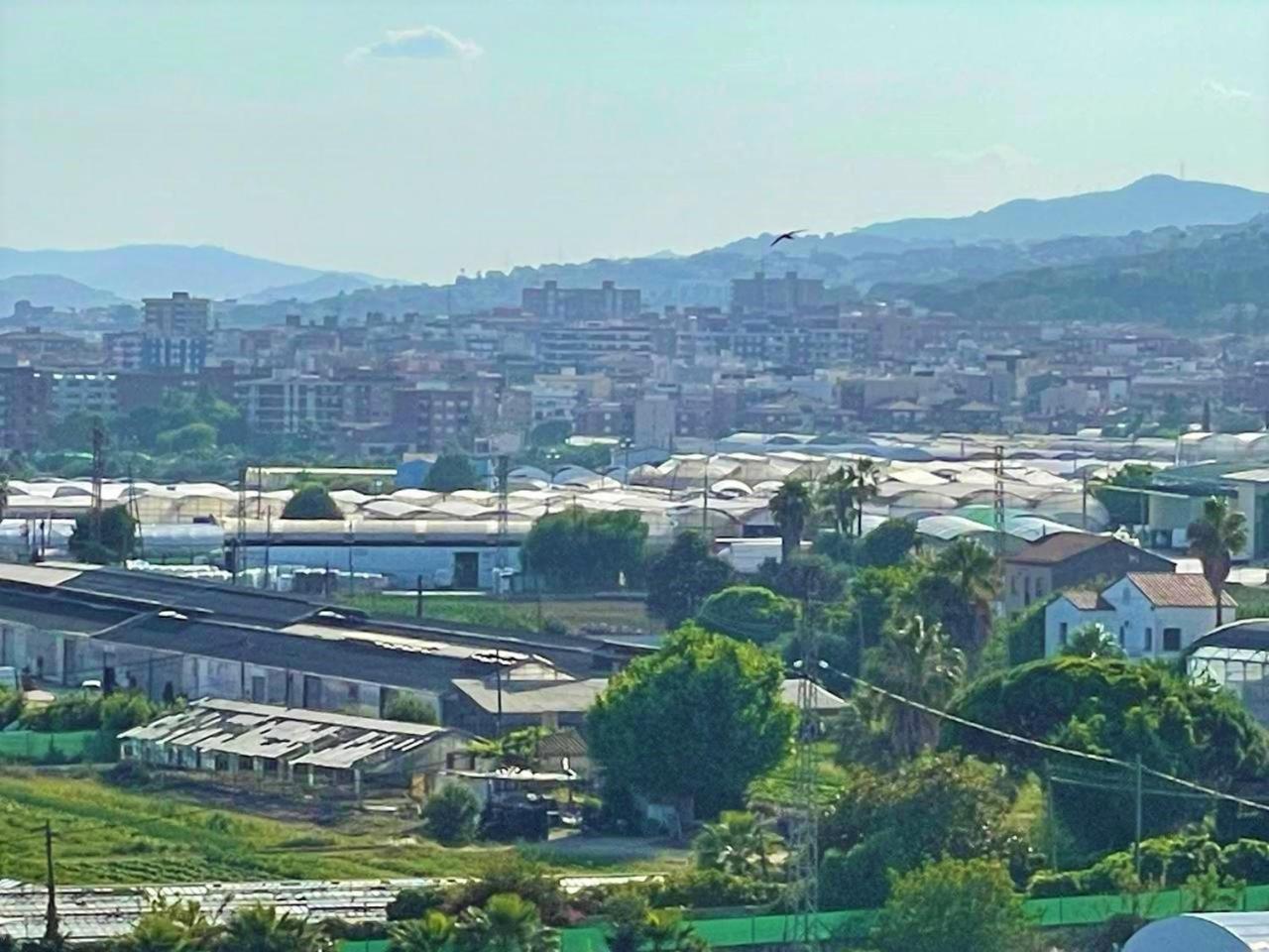 Apartamento Con Piscina Y Gran Terraza Con Vistas - Muy Cerca De La Playa, El Centro Y La Estacion Leilighet Vilassar De Mar Eksteriør bilde